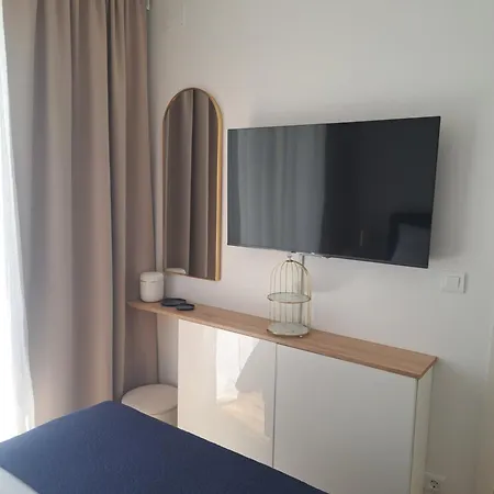 Salona Lux Apartman Klis
